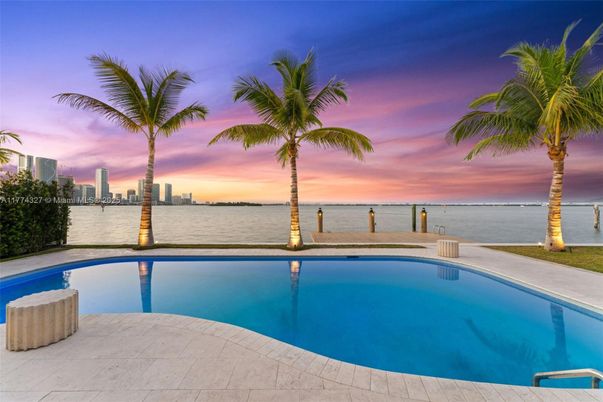 Exterior, Lake, Pool, Water