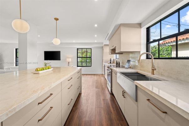 Interior, Kitchen, Pendant Lights, Recessed Lighting, Wood Texture Flooring