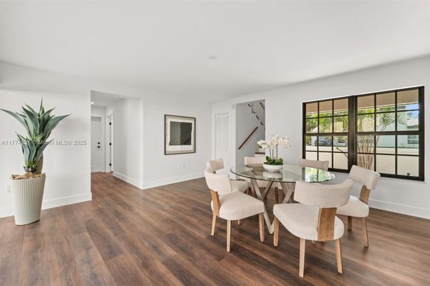 Dining room, Interior, Wood Texture Flooring