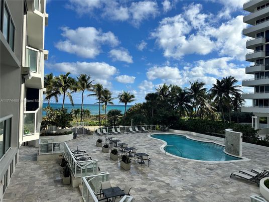 Exterior, Pool, Water