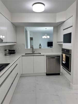 Interior, Kitchen, Marble, Pendant Lights, Stainless Steel Appliances