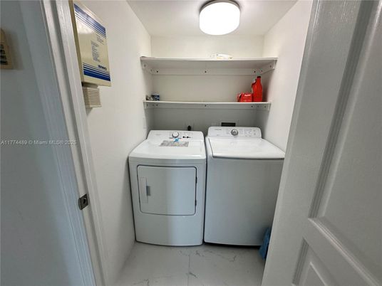 Interior, Marble, Utility Closets, Washer