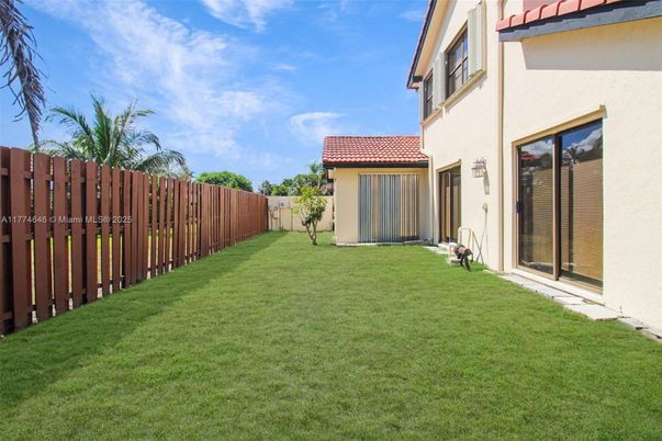 Backyard, Exterior