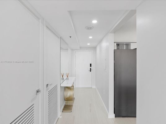 Interior, Recessed Lighting