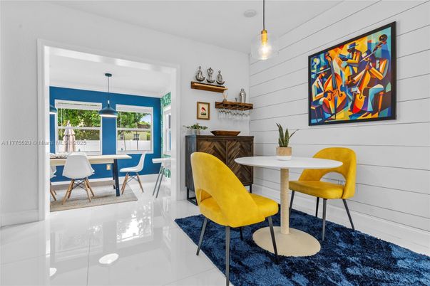 Dining room, Interior, Pendant Lights