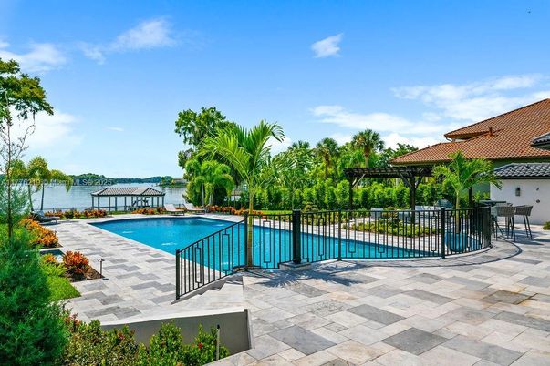 Exterior, Pool, Water
