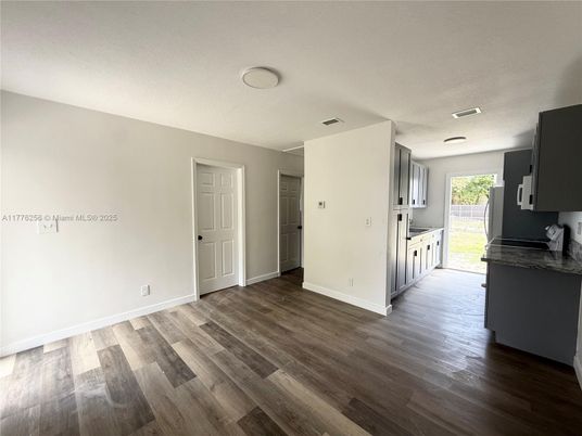 Empty room, Interior, Kitchen, Wood Texture Flooring