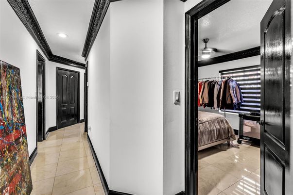 Interior, Recessed Lighting, Walk-in Closets