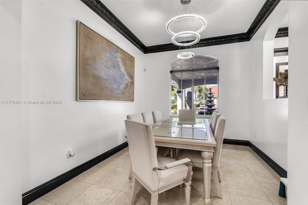 Dining room, Interior, Pendant Lights