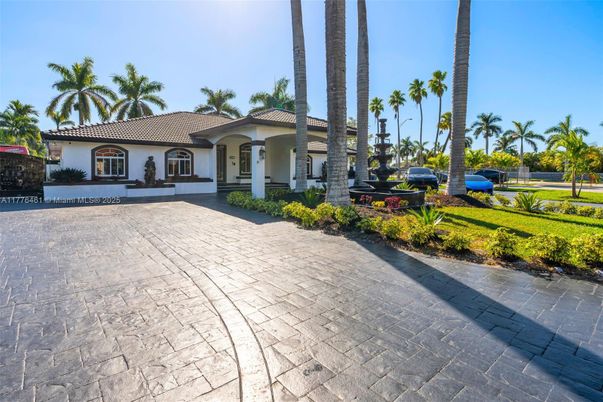 Backyard, Exterior, Facade, Mediterranean