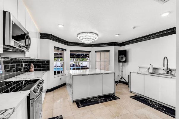 Chandelier, Interior, Kitchen, Recessed Lighting