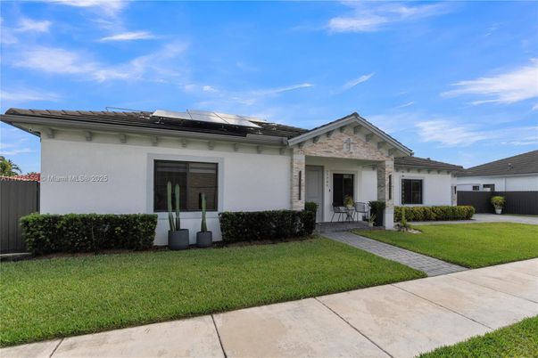 Exterior, Facade, Solar Panels, Ranch