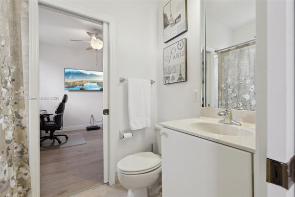 Bathroom, Interior, Wood Texture Flooring
