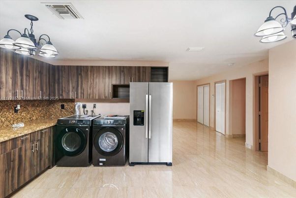 Interior, Kitchen, Washer