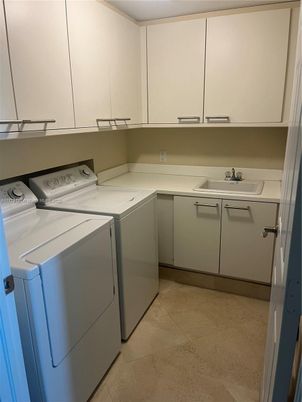 Interior, Washer