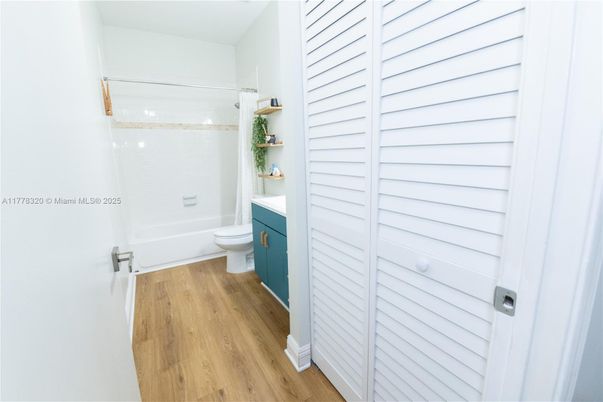Bathroom, Interior, Wood Texture Flooring