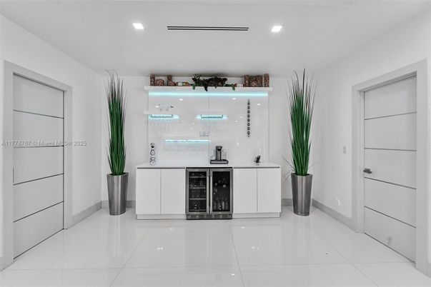 Interior, Recessed Lighting