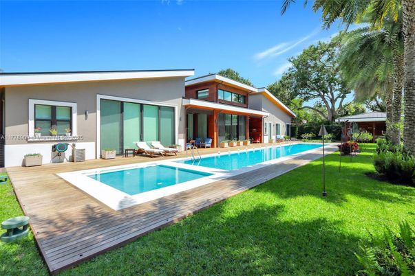 Backyard, Exterior, Pool