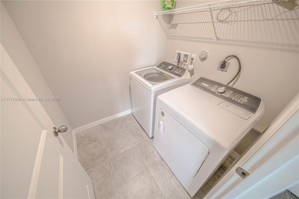 Interior, Washer