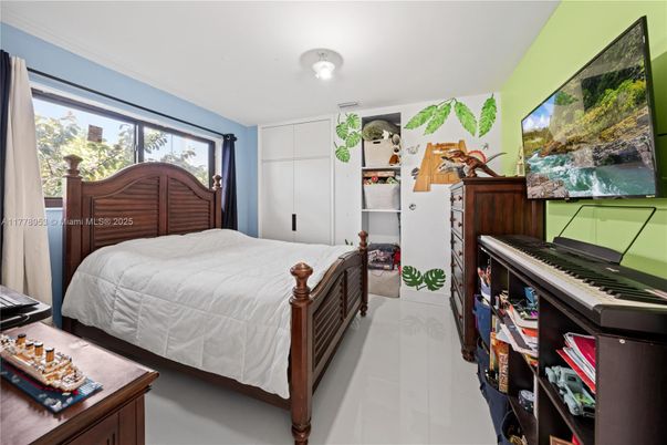 Bedroom, Interior, Piano