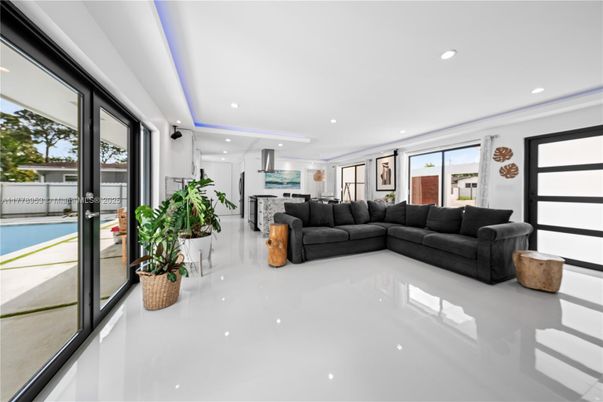 Interior, Kitchen, Living room, Recessed Lighting