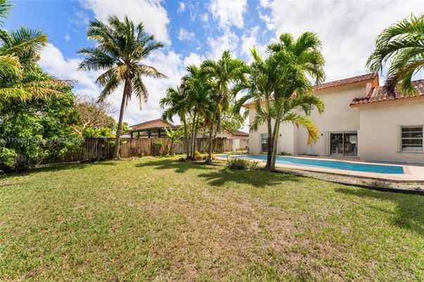Backyard, Exterior, Pool