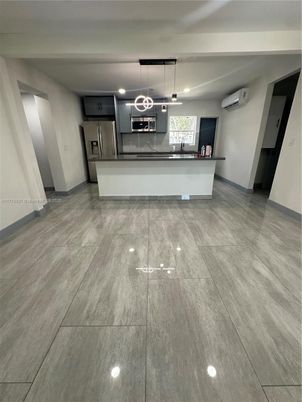 Interior, Kitchen, Pendant Lights, Stainless Steel Appliances