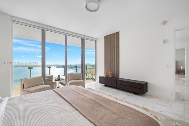 Bedroom, Interior, Marble, Water