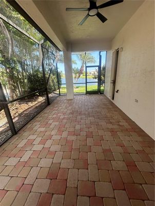 Empty room, Interior, Sun Room