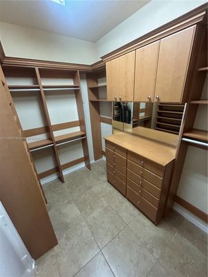 Interior, Walk-in Closets