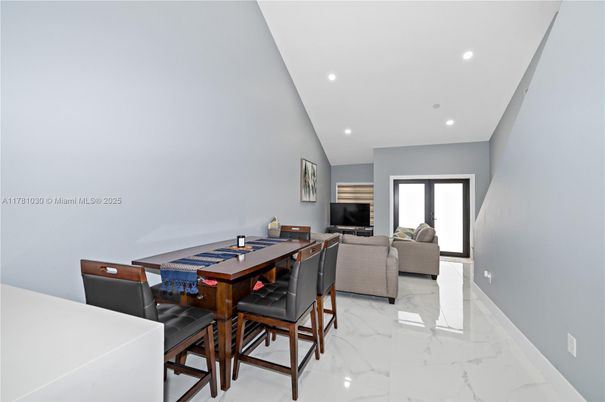 Dining room, Interior, Living room, Marble, Recessed Lighting