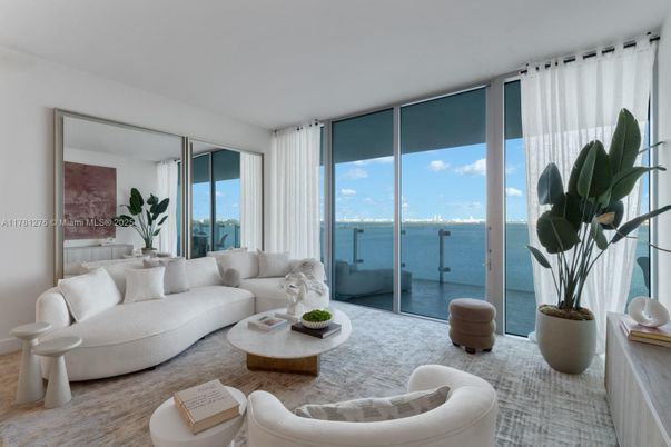 Interior, Living room, Water
