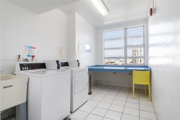 Interior, Washer