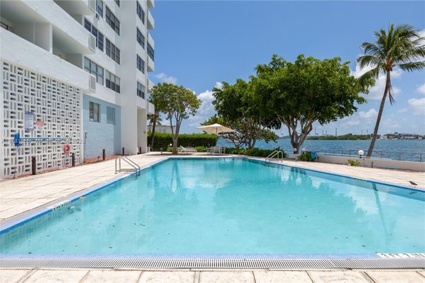 Exterior, Pool, Water
