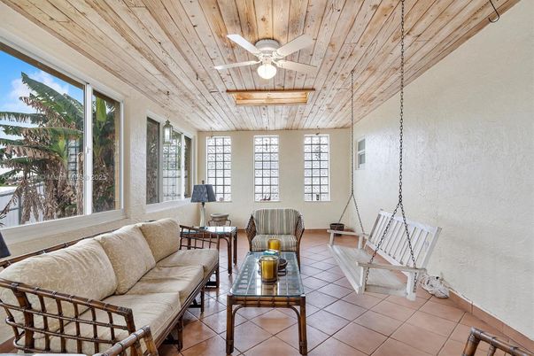 Interior, Living room, Wooden Ceilings
