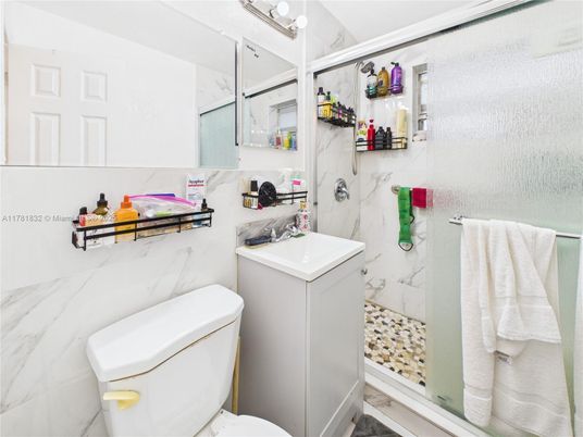 Bathroom, Interior, Marble Walls