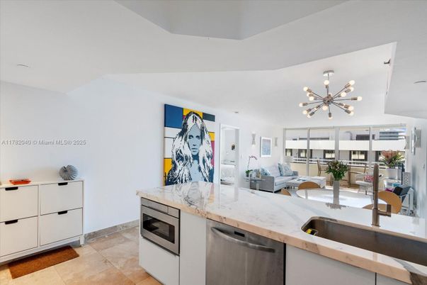 Interior, Kitchen, Living room, Pendant Lights, Stainless Steel Appliances