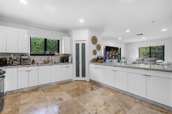 Interior, Kitchen, Recessed Lighting