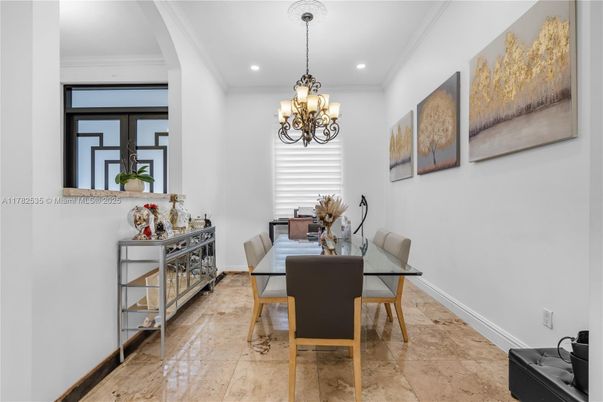 Chandelier, Dining room, Interior, Recessed Lighting
