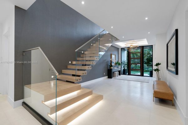 Interior, Recessed Lighting