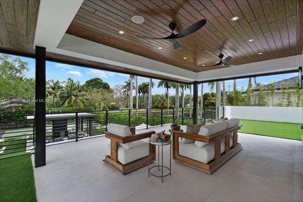 Interior, Living room, Recessed Lighting, Sun Room, Wooden Ceilings