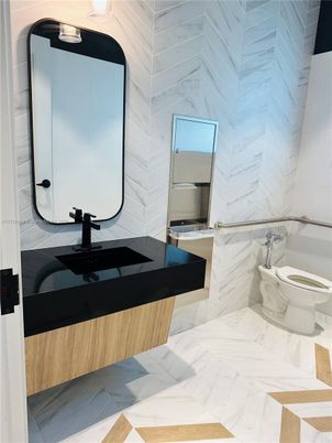 Bathroom, Interior, Marble