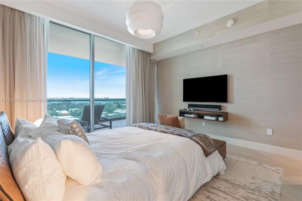 Bedroom, Interior, Water, Wood Texture Flooring