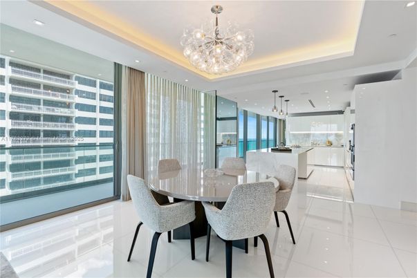 Chandelier, Dining room, Interior, Kitchen, Pendant Lights, Recessed Lighting