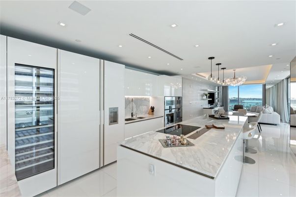 Dining room, Interior, Kitchen, Living room, Pendant Lights, Recessed Lighting, Stainless Steel Appliances, Water