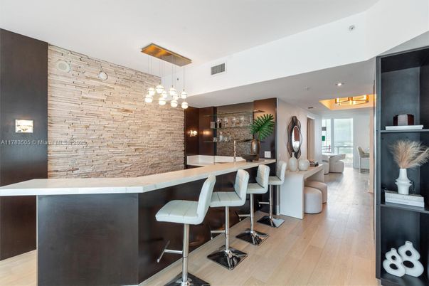 Interior, Pendant Lights, Recessed Lighting, Wood Texture Flooring