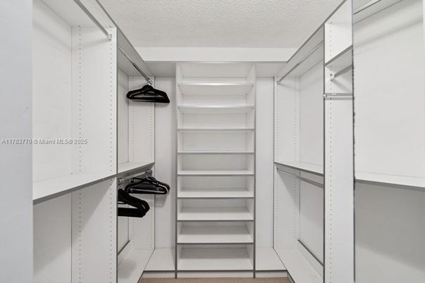 Interior, Walk-in Closets