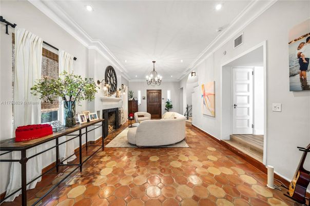 Chandelier, Fireplace, Interior, Living room, Recessed Lighting