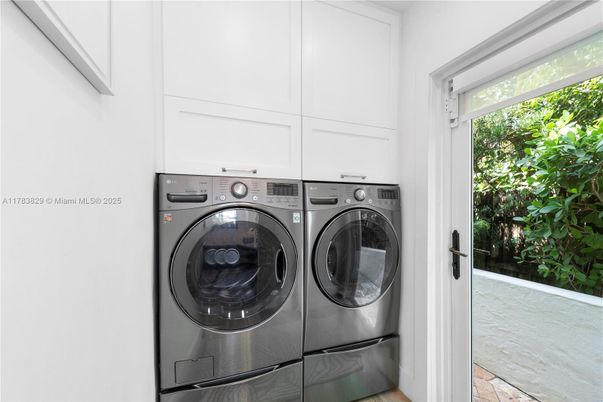 Interior, Utility Closets, Washer