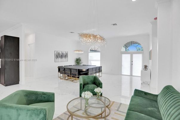 Chandelier, Game Room, Interior, Living room, Marble, Pendant Lights, Recessed Lighting